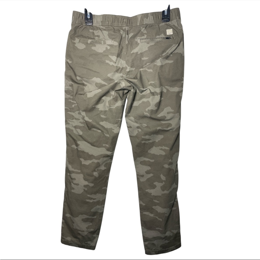 Vuori Women’s Organic Cotton Elastic Drawstring Rip Stop Pant Camo size Medium - Picture 3 of 4